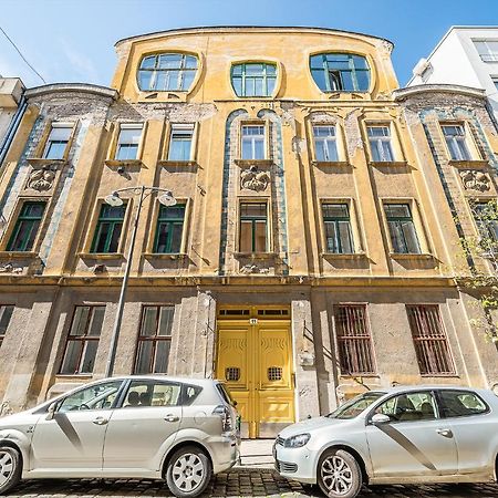 Sunny Dots Apartment - Free Parking! Budapeste Exterior foto